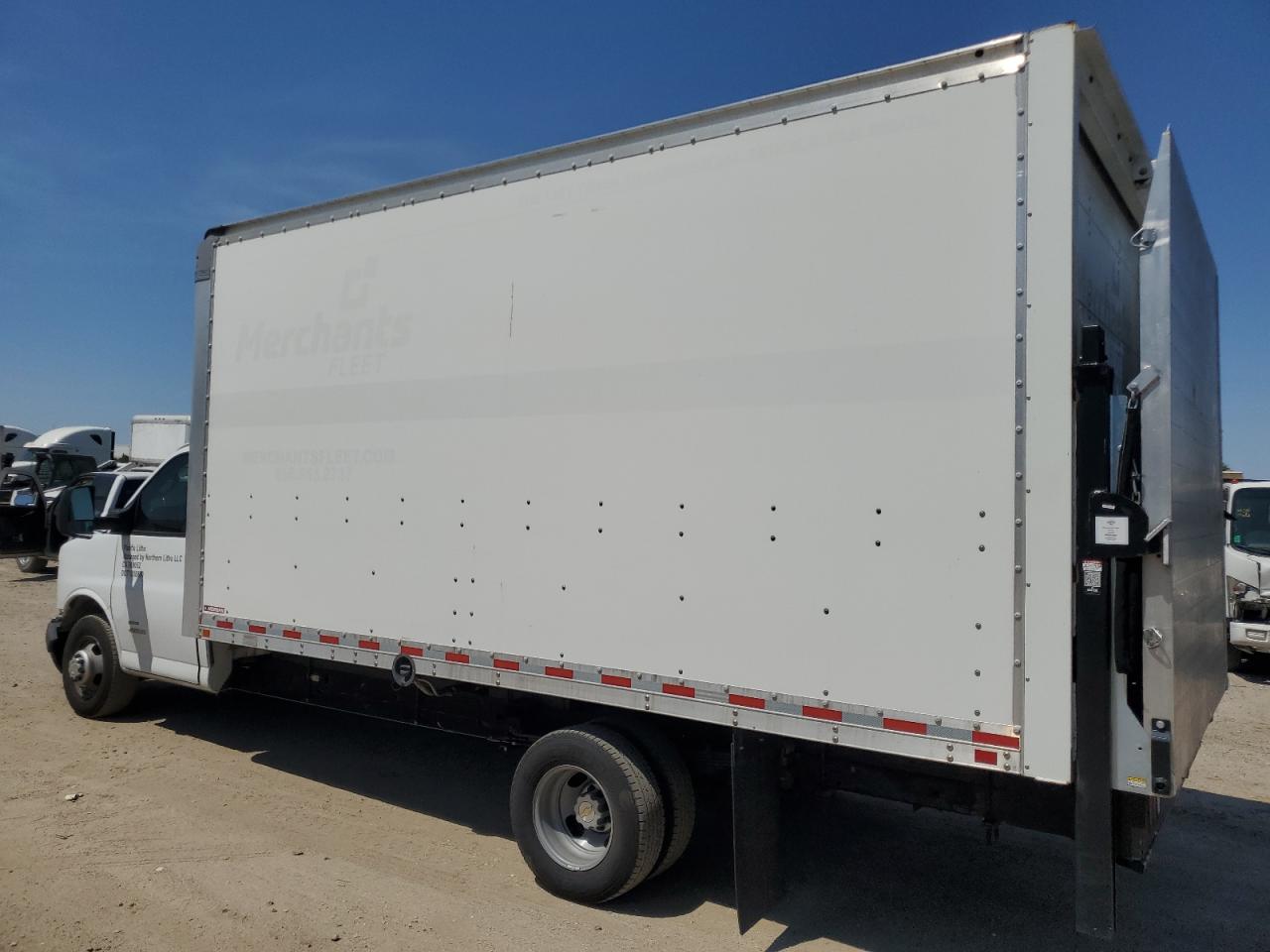1HA6GVC75MN011169 CHEVROLET EXPRESS 2021