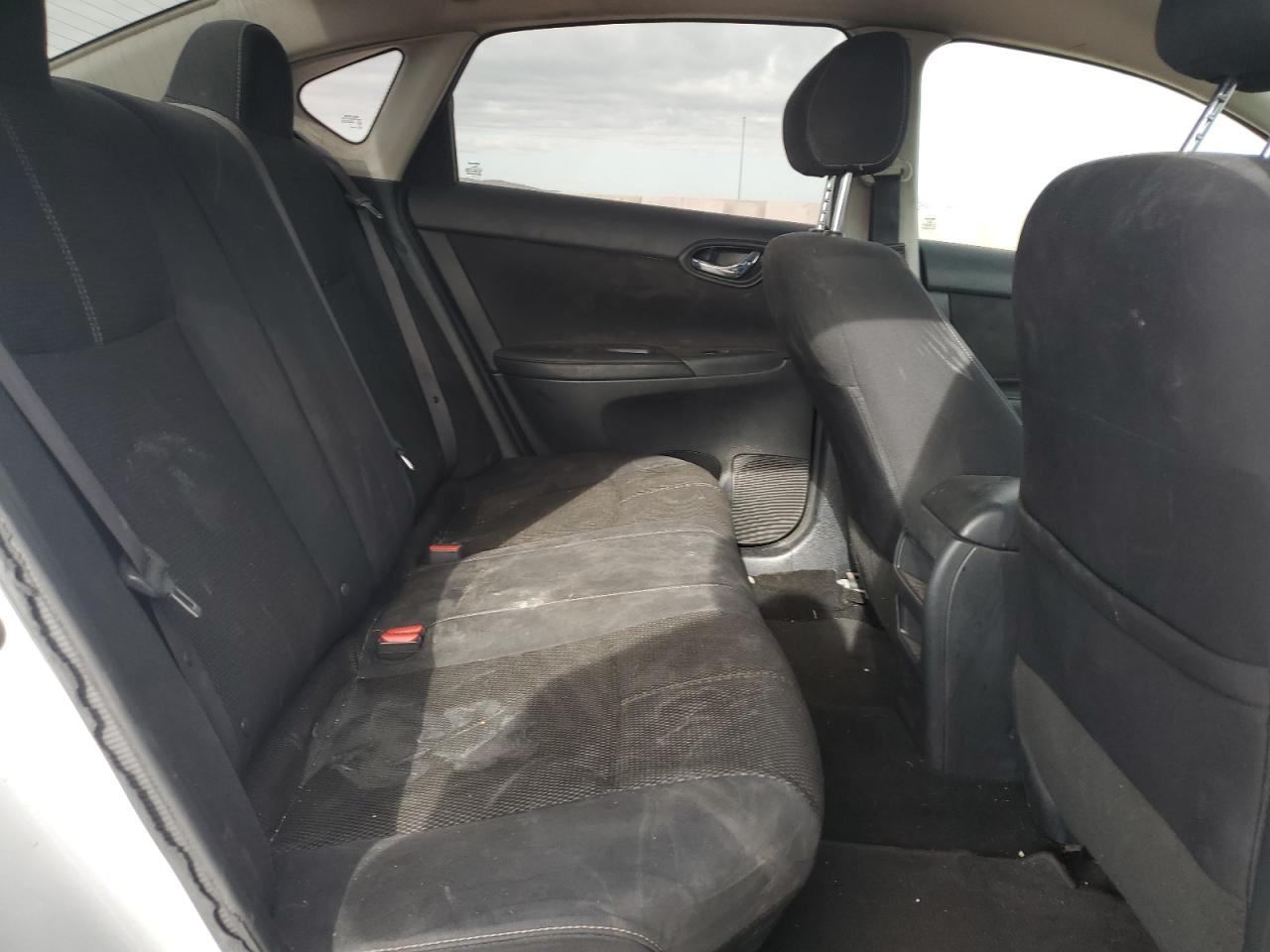 3N1AB7AP2HY346090 NISSAN SENTRA 2017
