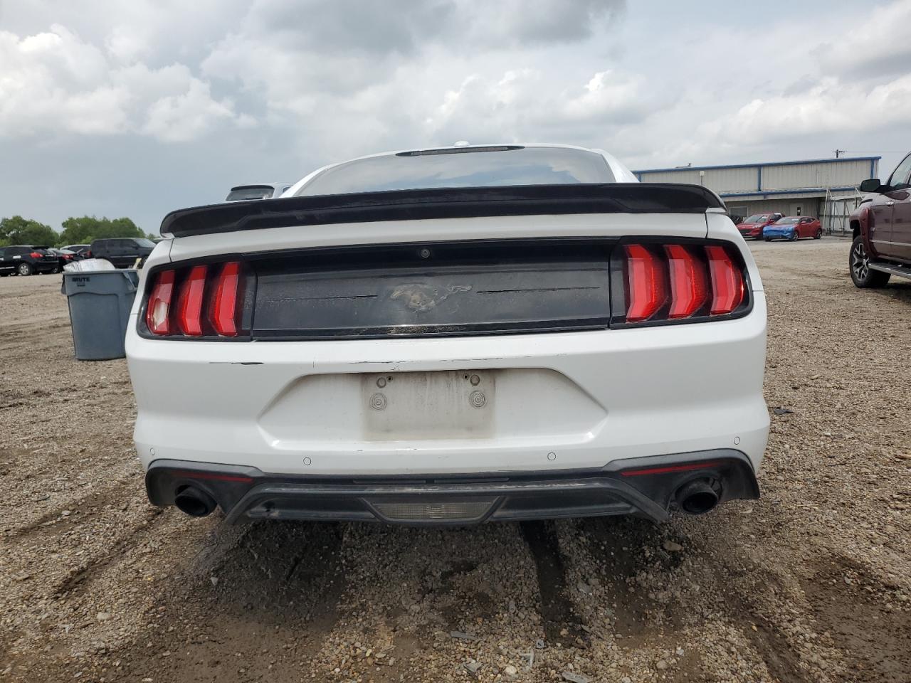 1FA6P8TH1J5165572 FORD ALL Models 2018