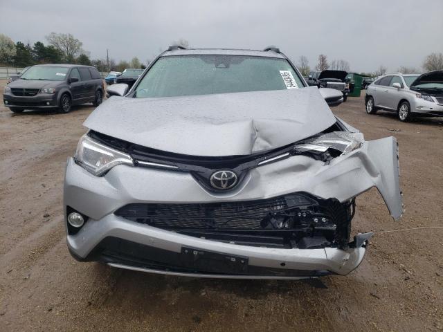  TOYOTA RAV4 2017 Srebrny