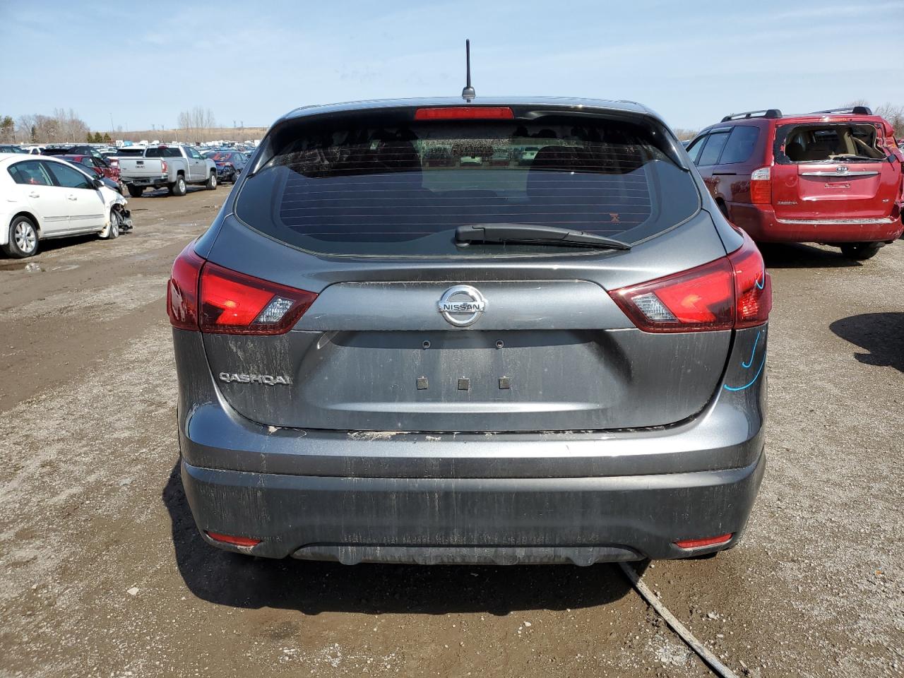JN1BJ1CP7JW193172 NISSAN ROGUE 2018