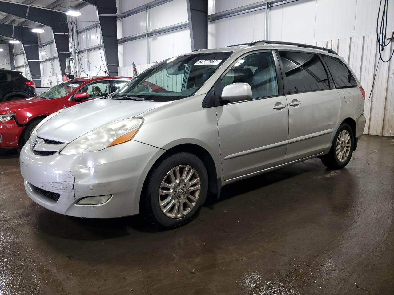 2009 Toyota Sienna Xle for Sale in Ham Lake, MN - Rear End