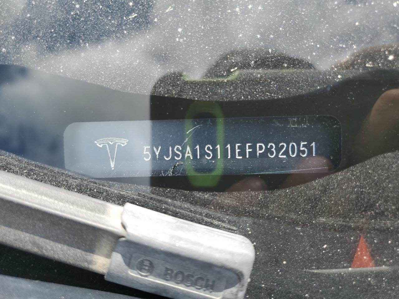 2014 Tesla Model S VIN: 5YJSA1S11EFP32051 Lot: 51921385