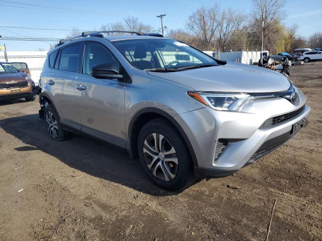  TOYOTA RAV4 2018 Серебристый