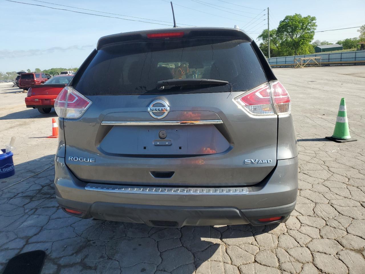 KNMAT2MV9GP679605 NISSAN ROGUE 2016