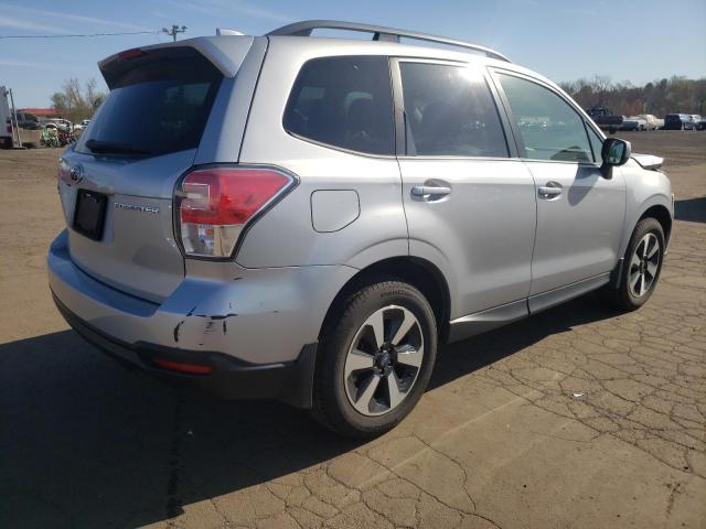  SUBARU FORESTER 2018 Silver