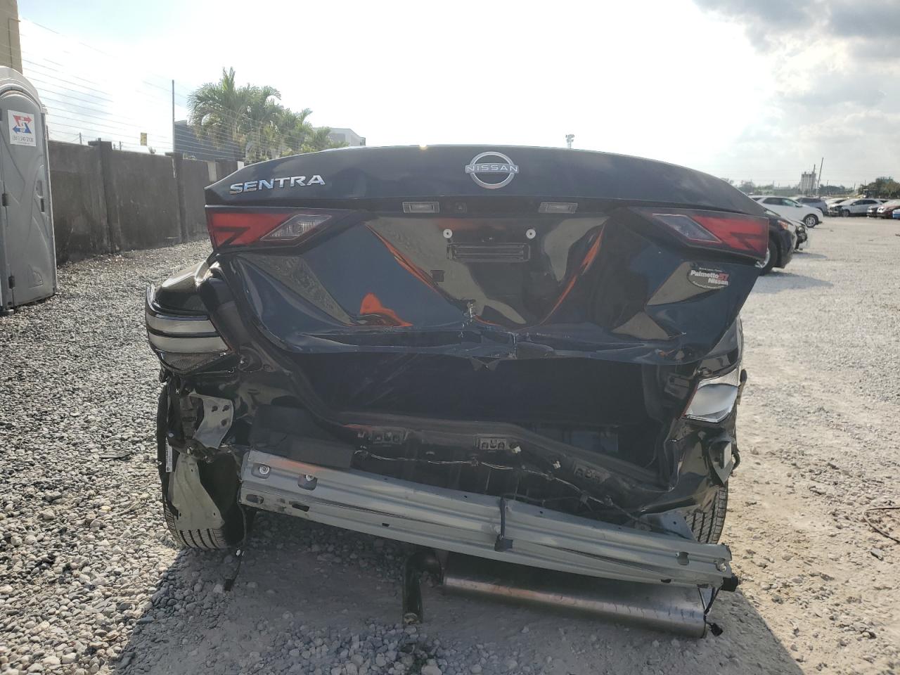 3N1AB8BV2RY376985 NISSAN SENTRA 2024
