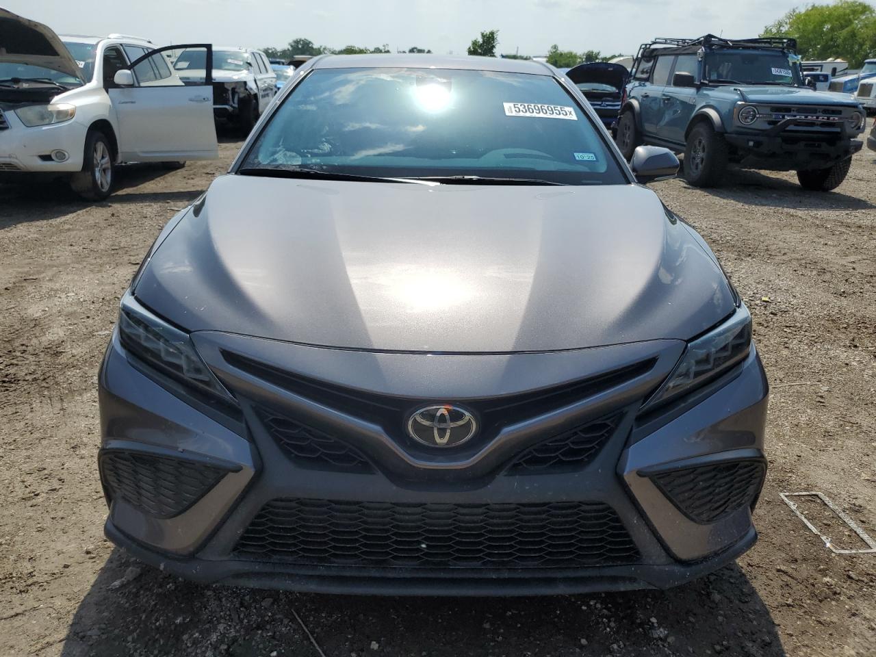 4T1G11AK8RU851367 TOYOTA CAMRY 2024