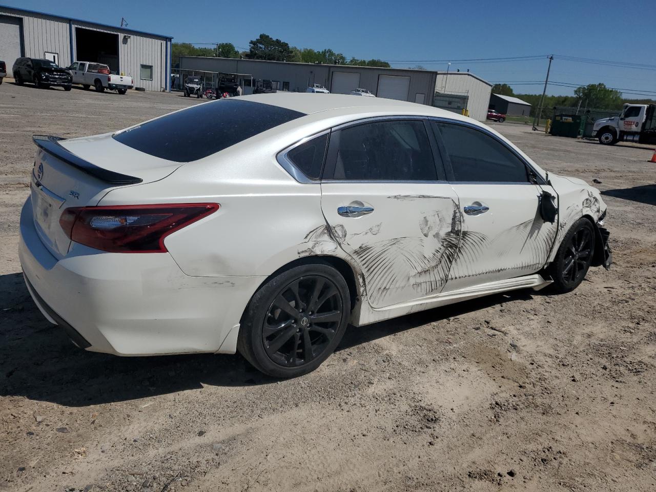 1N4AL3AP5HC246745 NISSAN ALTIMA 2017
