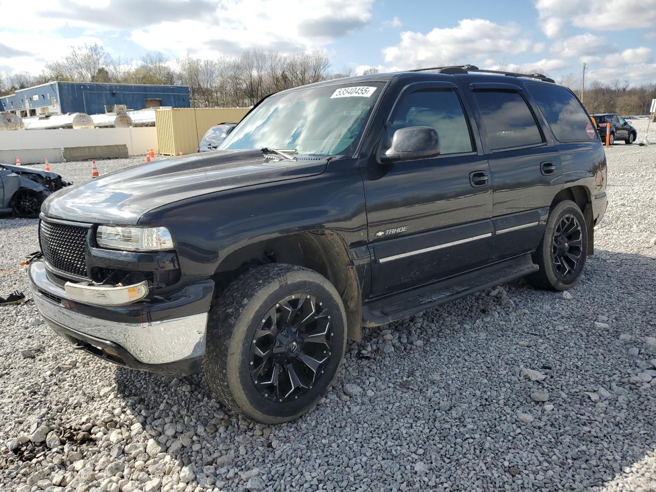 2001 Chevrolet Tahoe K1500 იყიდება Barberton-ში, OH - Side
