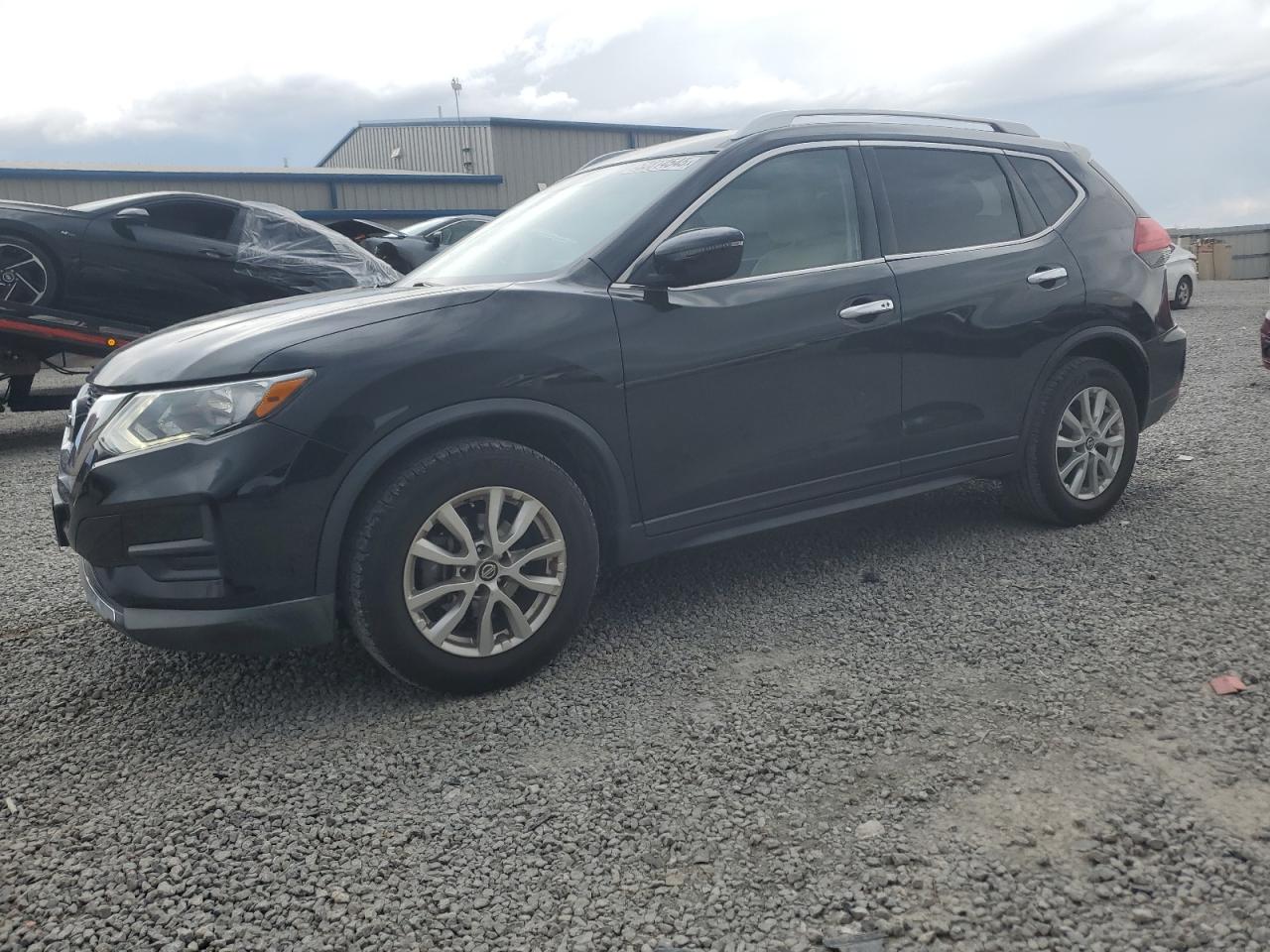 KNMAT2MT7HP550861 NISSAN ROGUE 2017