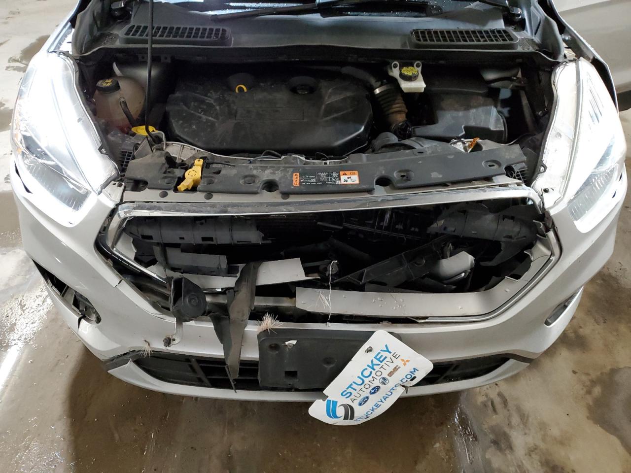 1FMCU9G99HUD36773 FORD ESCAPE 2017