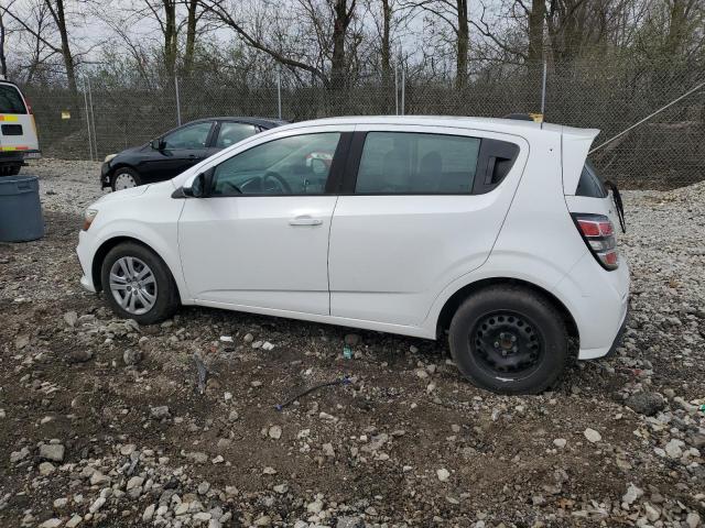  CHEVROLET SONIC 2017 Белы