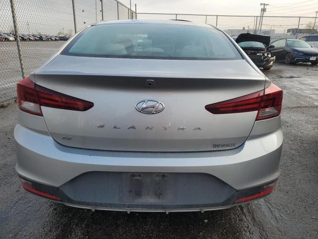  HYUNDAI ELANTRA 2020 Серебристый