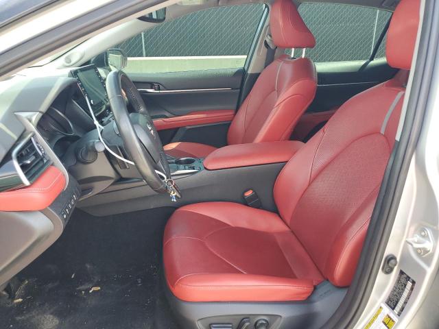  TOYOTA CAMRY 2021 Серебристый