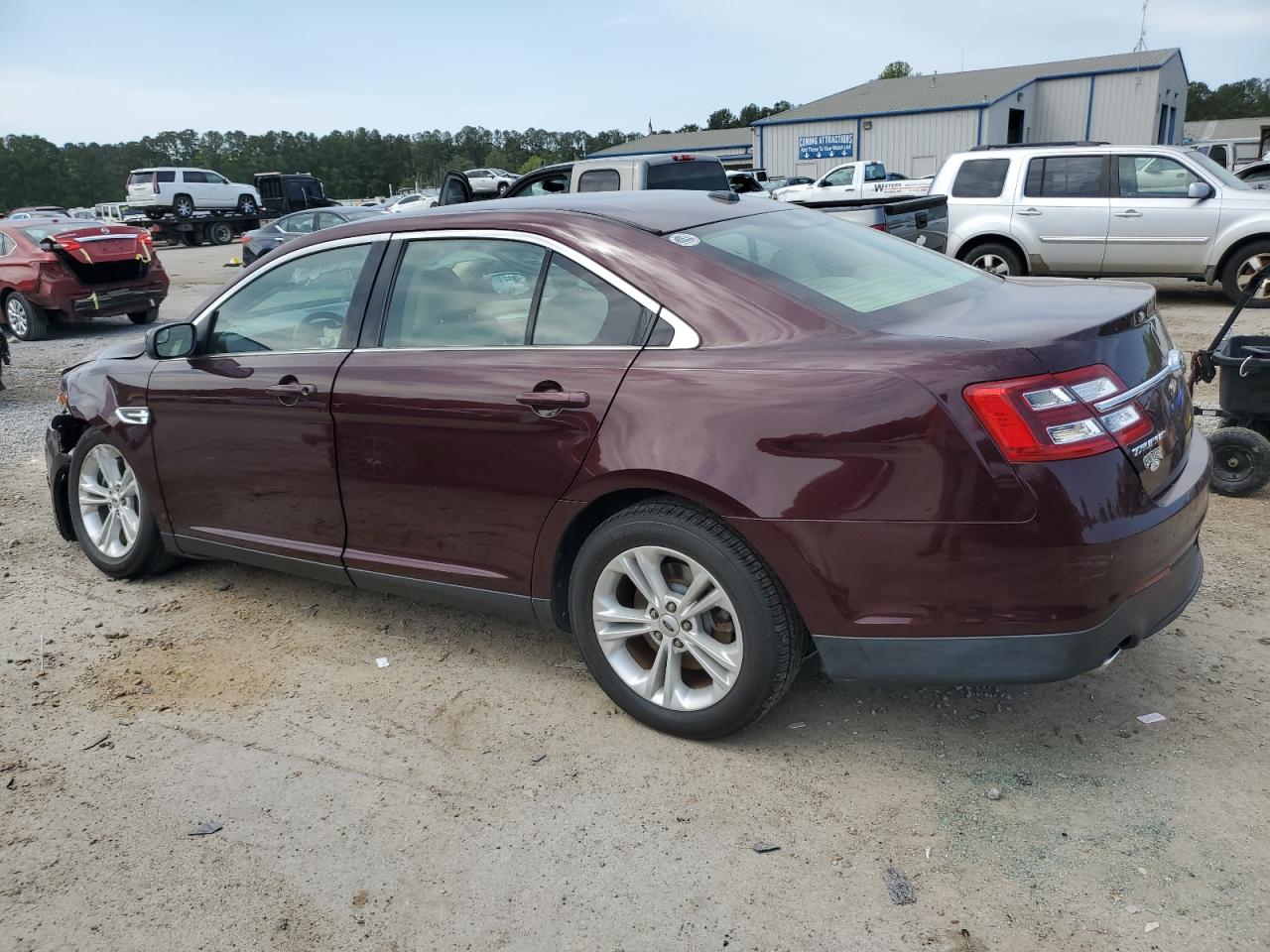 1FAHP2H80KG102323 FORD TAURUS 2019