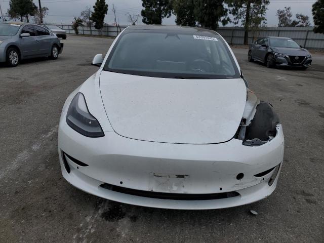  TESLA MODEL 3 2021 Білий