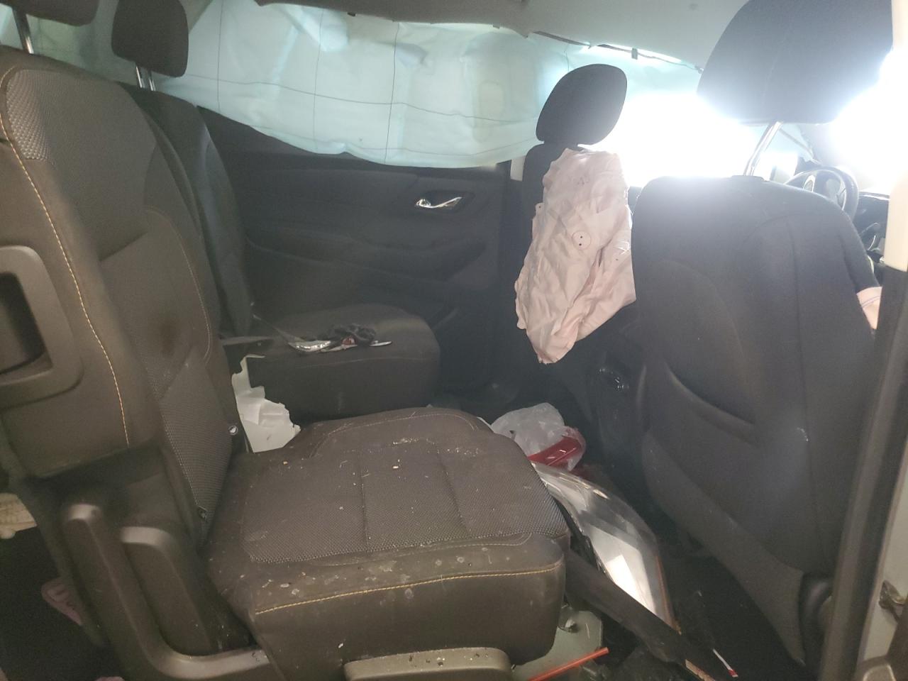 1GNEVGKW3KJ253660 CHEVROLET TRAVERSE 2019