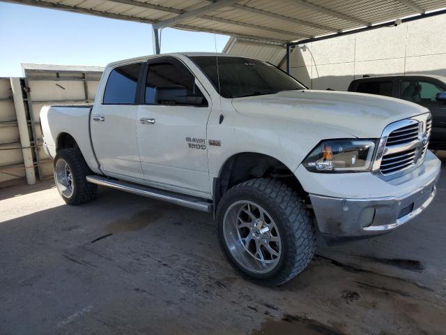 2015 RAM 1500 SLT