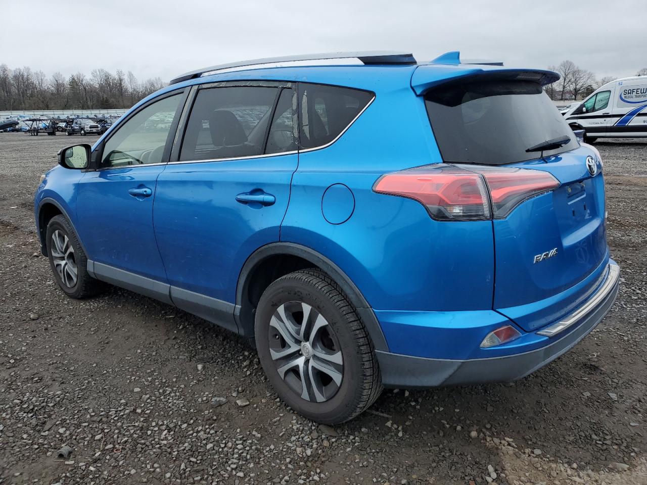 JTMZFREV5HJ147113 TOYOTA RAV4 2017
