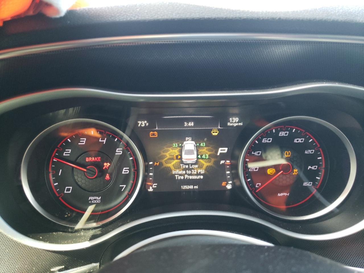 2016 Dodge Charger - Image 9