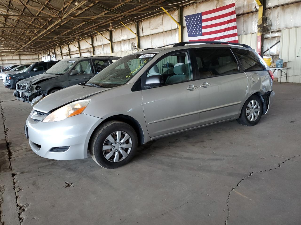 2008 Toyota Sienna Ce zu verkaufen in Phoenix, AZ - Rear End