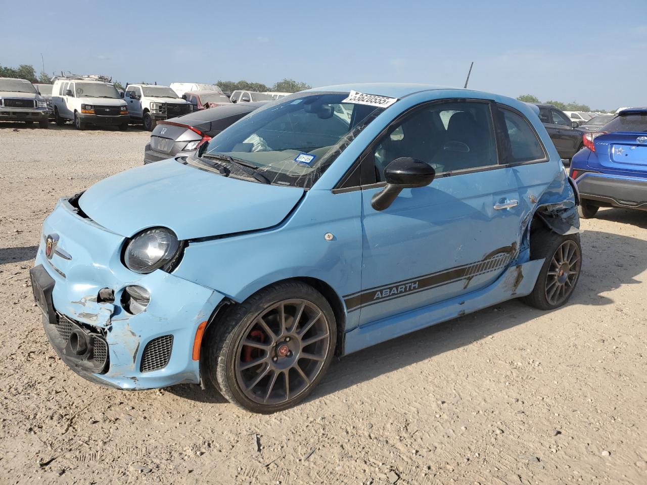 2017 Fiat 500 Abarth de vânzare în San Antonio, TX - Front End