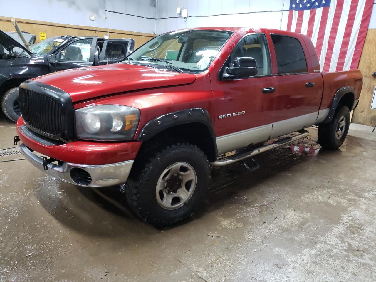 2006 Dodge Ram 1500  продається в Kincheloe, MI - Top/Roof