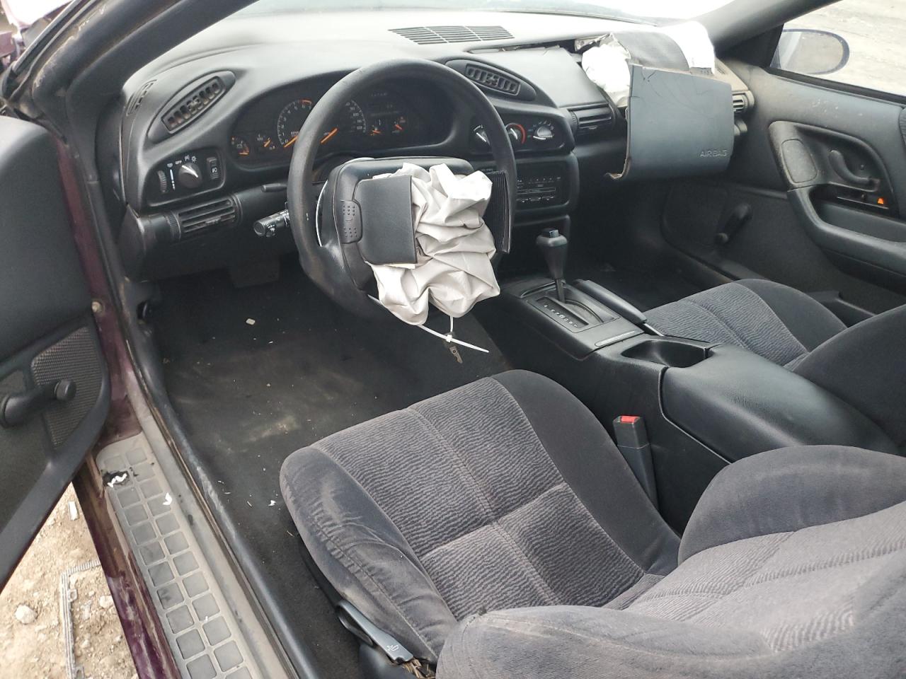 1996 Chevrolet Camaro Base VIN: 2G1FP22K9T2133044 Lot: 51902245