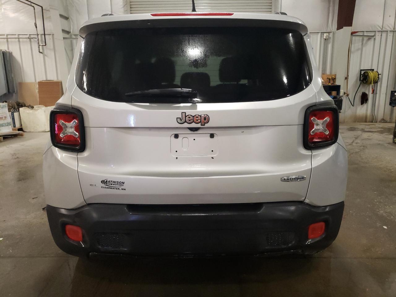 2015 Jeep Renegade Latitude VIN: ZACCJABTXFPB27204 Lot: 55433915