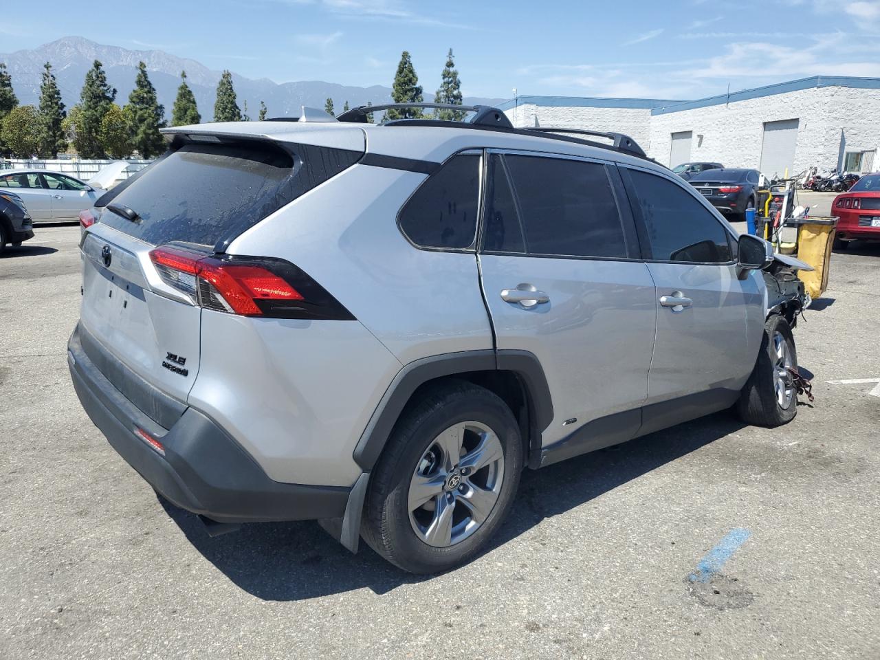 4T3RWRFV3RU124513 TOYOTA RAV4 2024