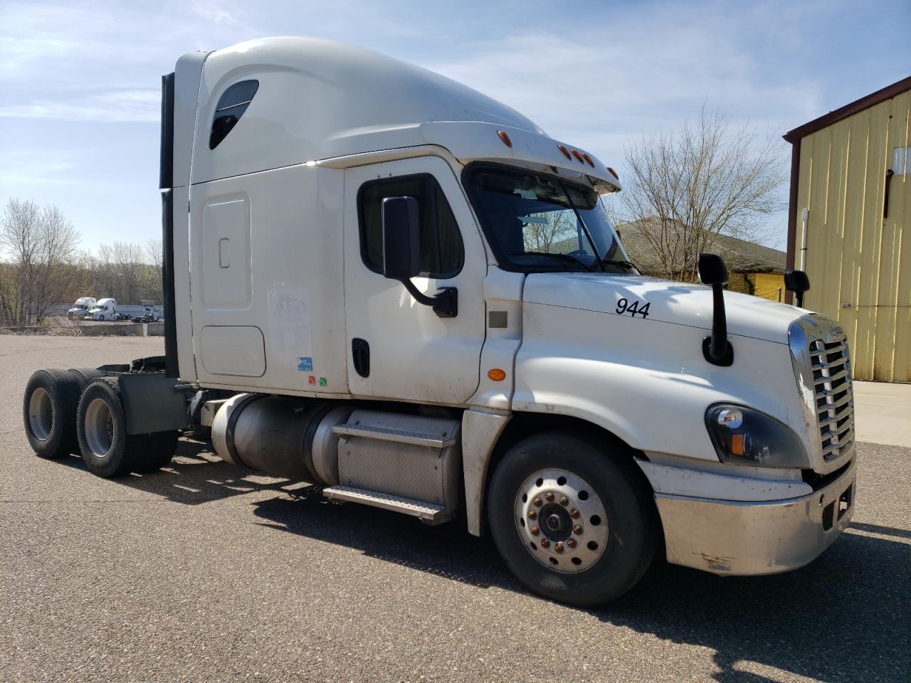 2016 Freightliner Cascadia 125 zu verkaufen in Avon, MN - Side