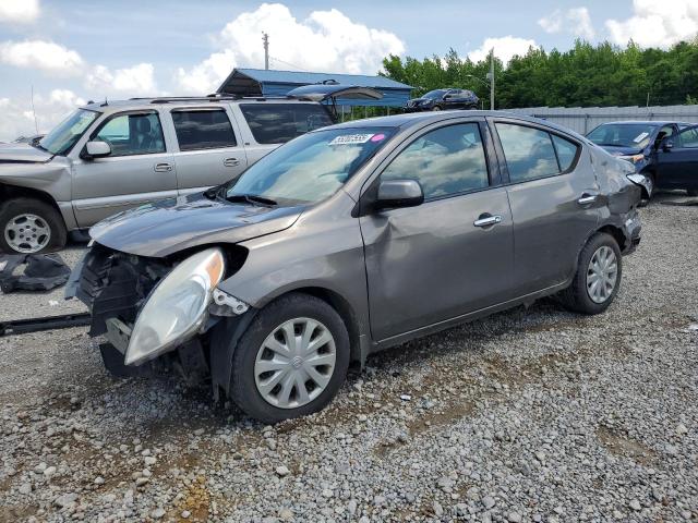 2014 Nissan Versa S