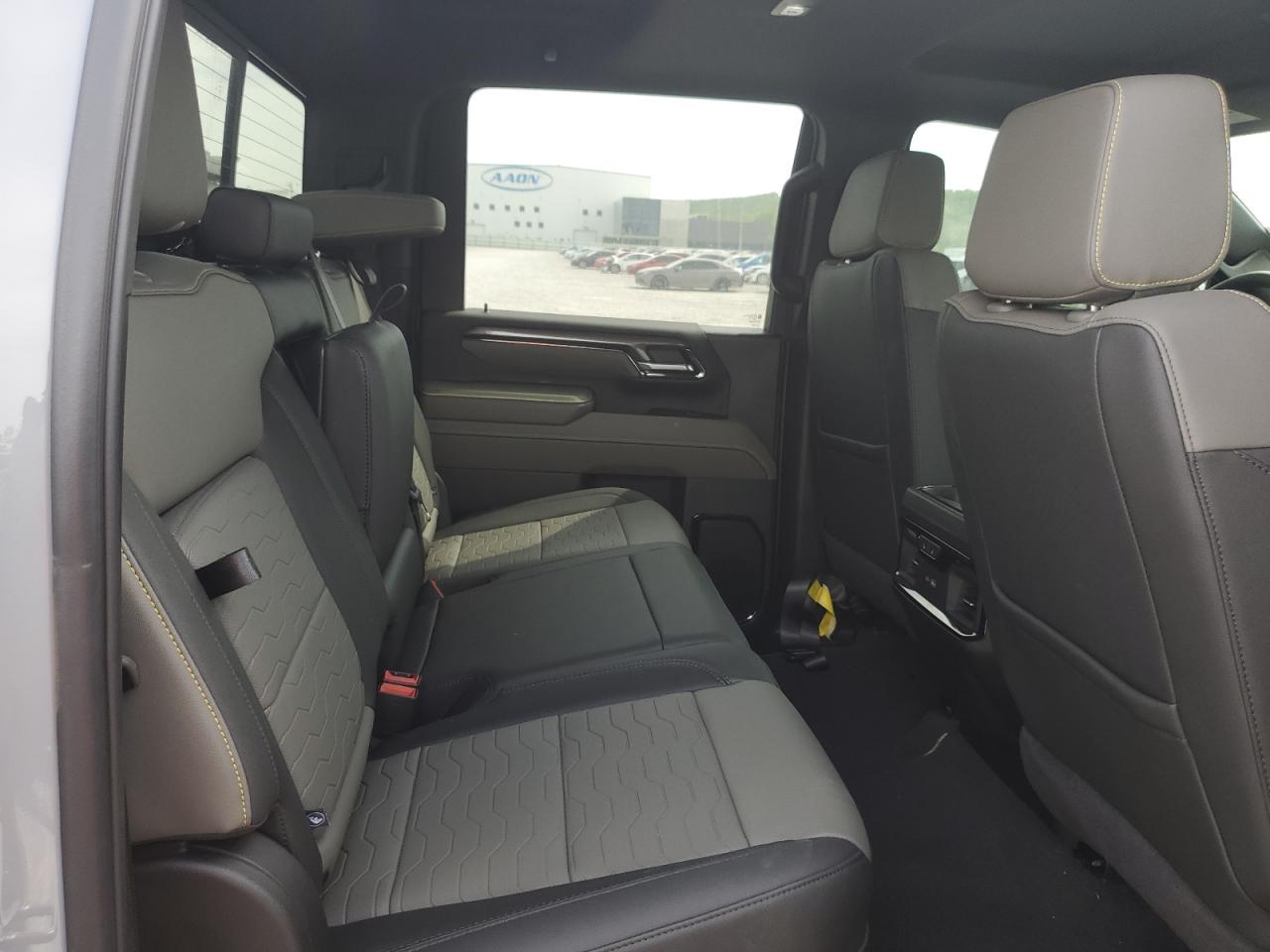 1GC4YYEY0RF379745 CHEVROLET ALL Models 2024