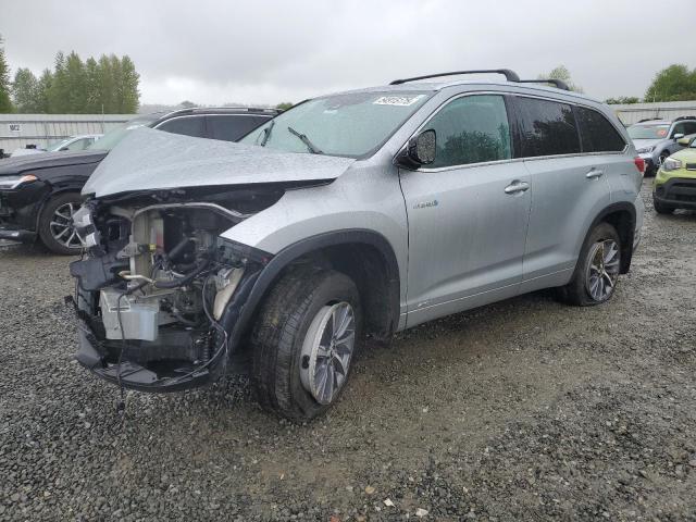  TOYOTA HIGHLANDER 2018 Srebrny