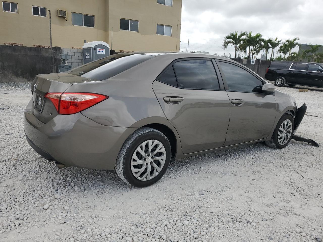 2T1BURHE2KC180642 TOYOTA COROLLA 2019