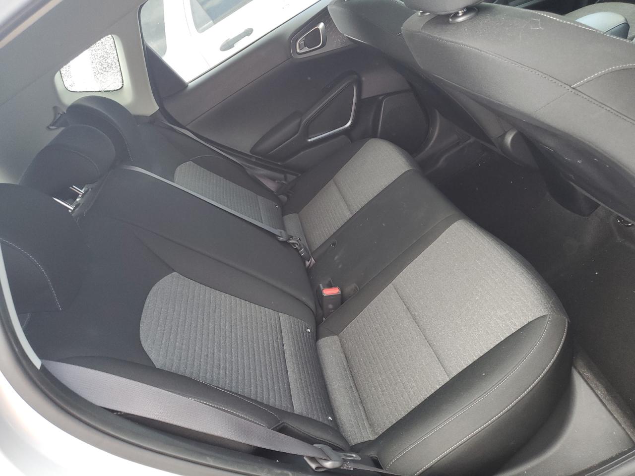 KNDJ23AU2L7056311 2020 Kia Soul Lx