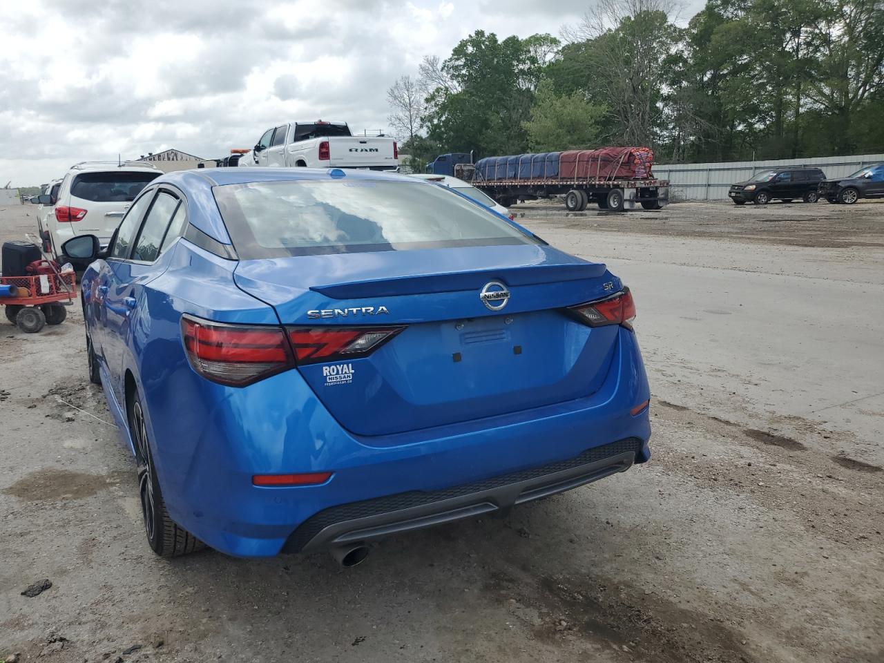 3N1AB8DV2NY235647 NISSAN SENTRA 2022