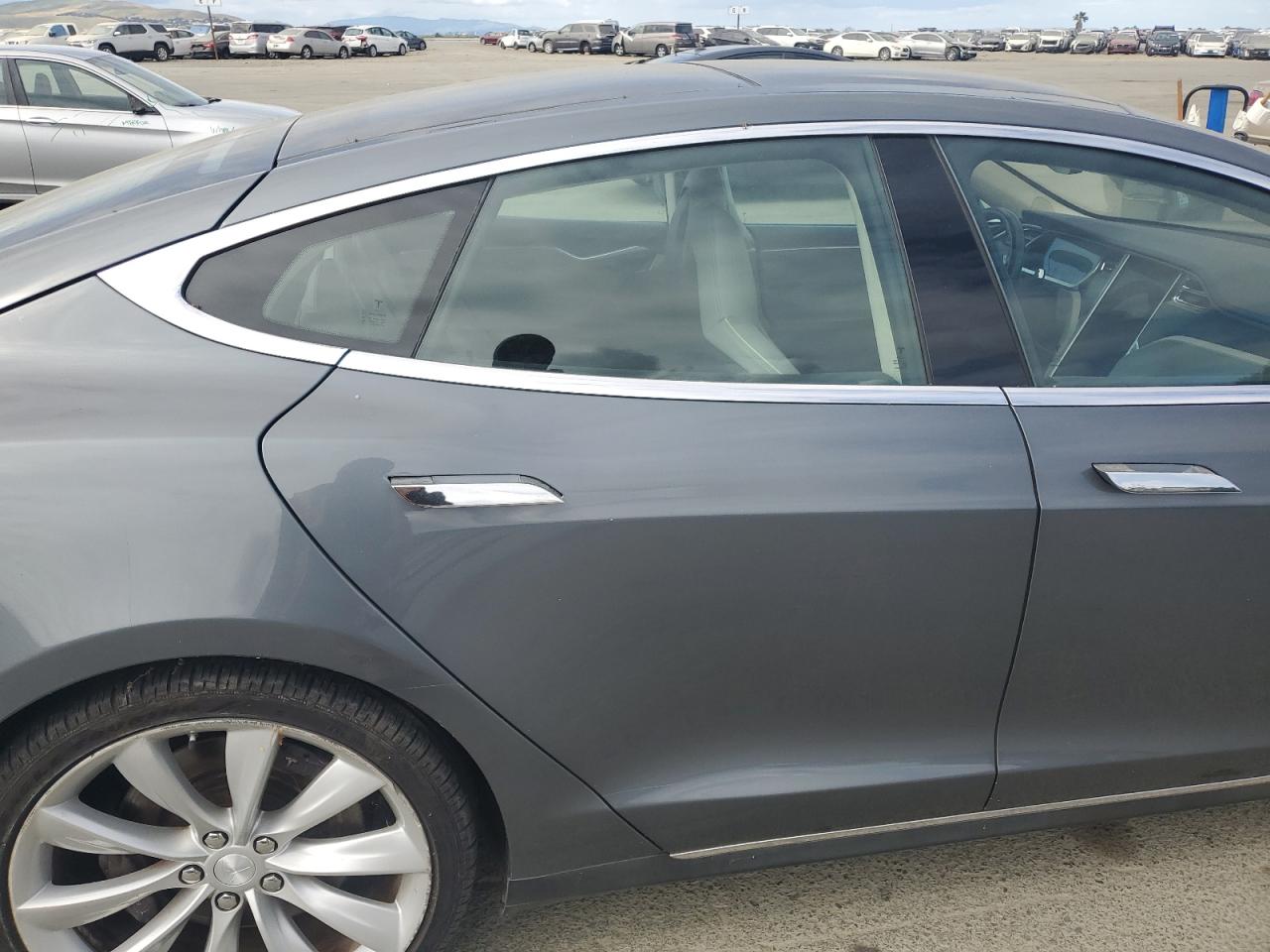 2013 Tesla Model S VIN: 5YJSA1DP4DFP07273 Lot: 54840195