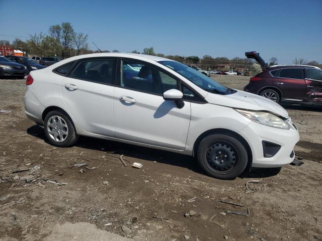 Седаны FORD FIESTA 2013 Белый
