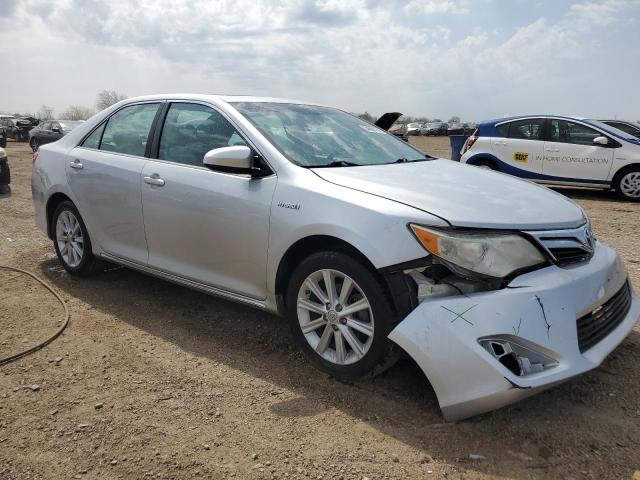  TOYOTA CAMRY 2012 Srebrny