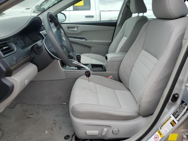  TOYOTA CAMRY 2015 Серебристый