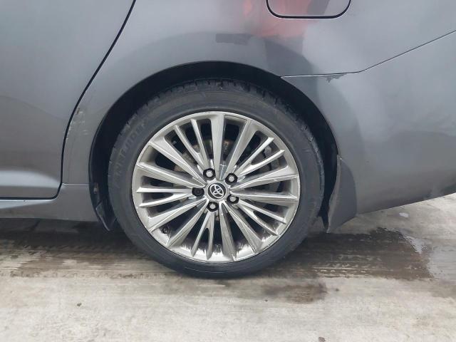 2015 TOYOTA AVENSIS EX