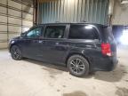 Eldridge, IA에서 판매 중인 2017 Dodge Grand Caravan Gt - Side