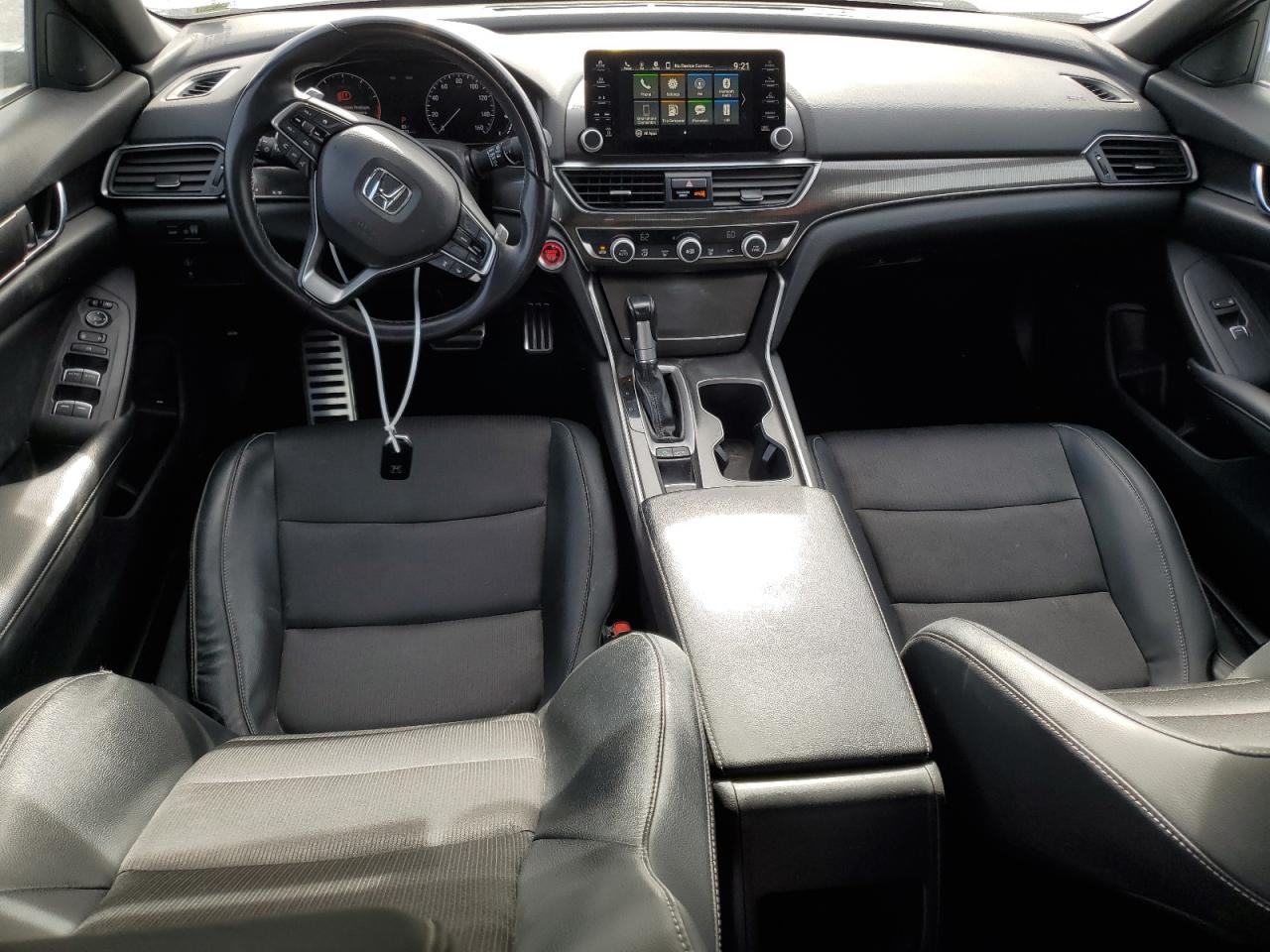1HGCV1F37JA218780 HONDA ACCORD 2018