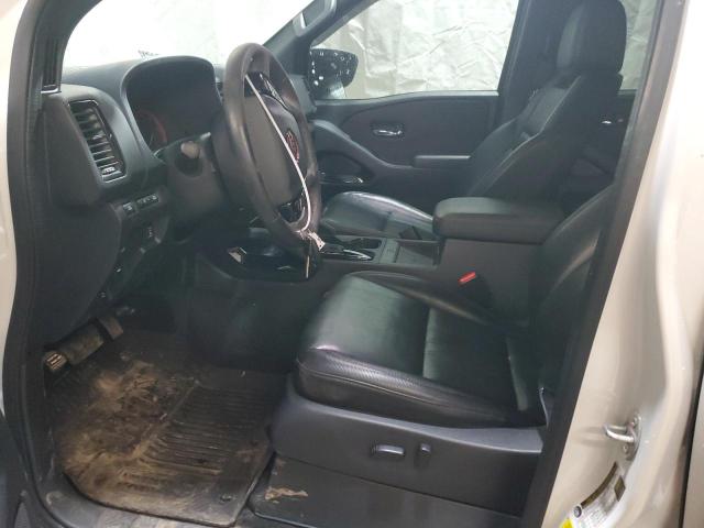  NISSAN FRONTIER 2022 Biały