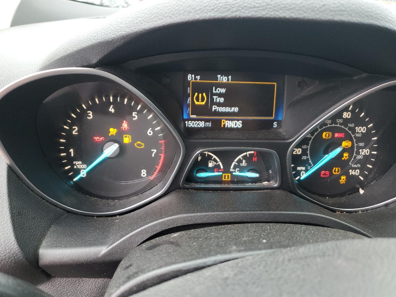1FMCU0G99HUC52867 FORD ESCAPE 2017