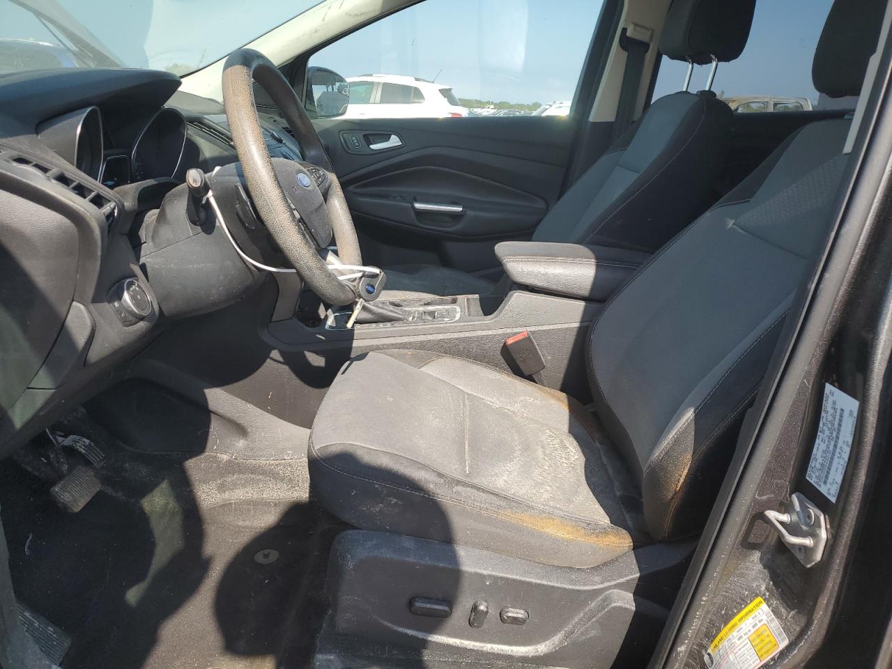 1FMCU0GDXHUE91333 FORD ESCAPE 2017