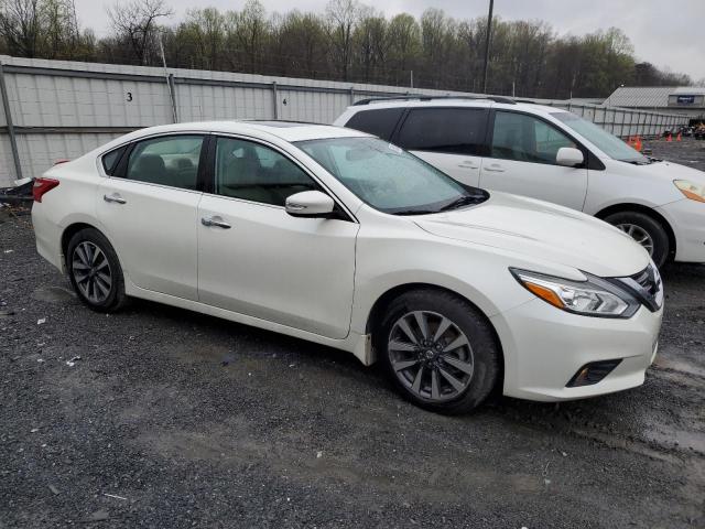  NISSAN ALTIMA 2017 Белый