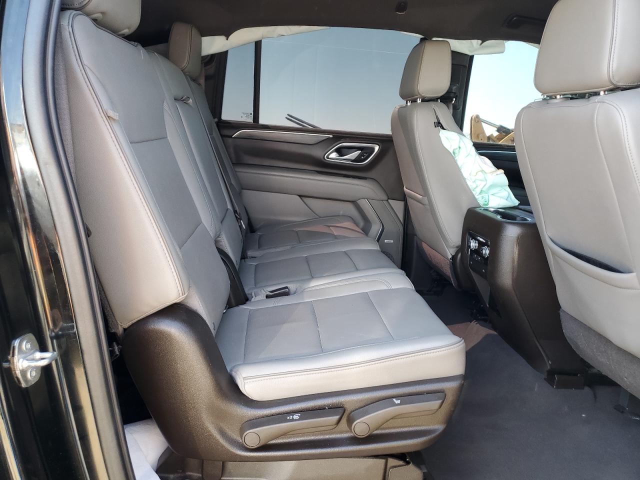 2021 GMC Yukon Xl K1500 Slt VIN: 1GKS2GKD5MR370474 Lot: 52116495